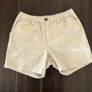 Men’s Chubbies brand khaki shorts